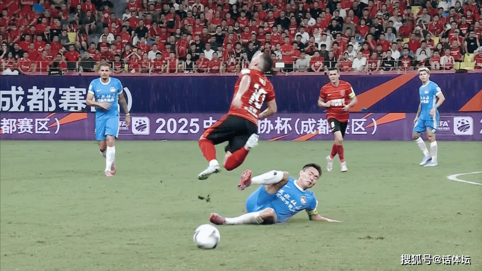 开云体育官方网-集结日突围战来临,成都蓉城围绕NBA总决赛造点机会,赛场秩序良好,纪律约束更严格的简单介绍