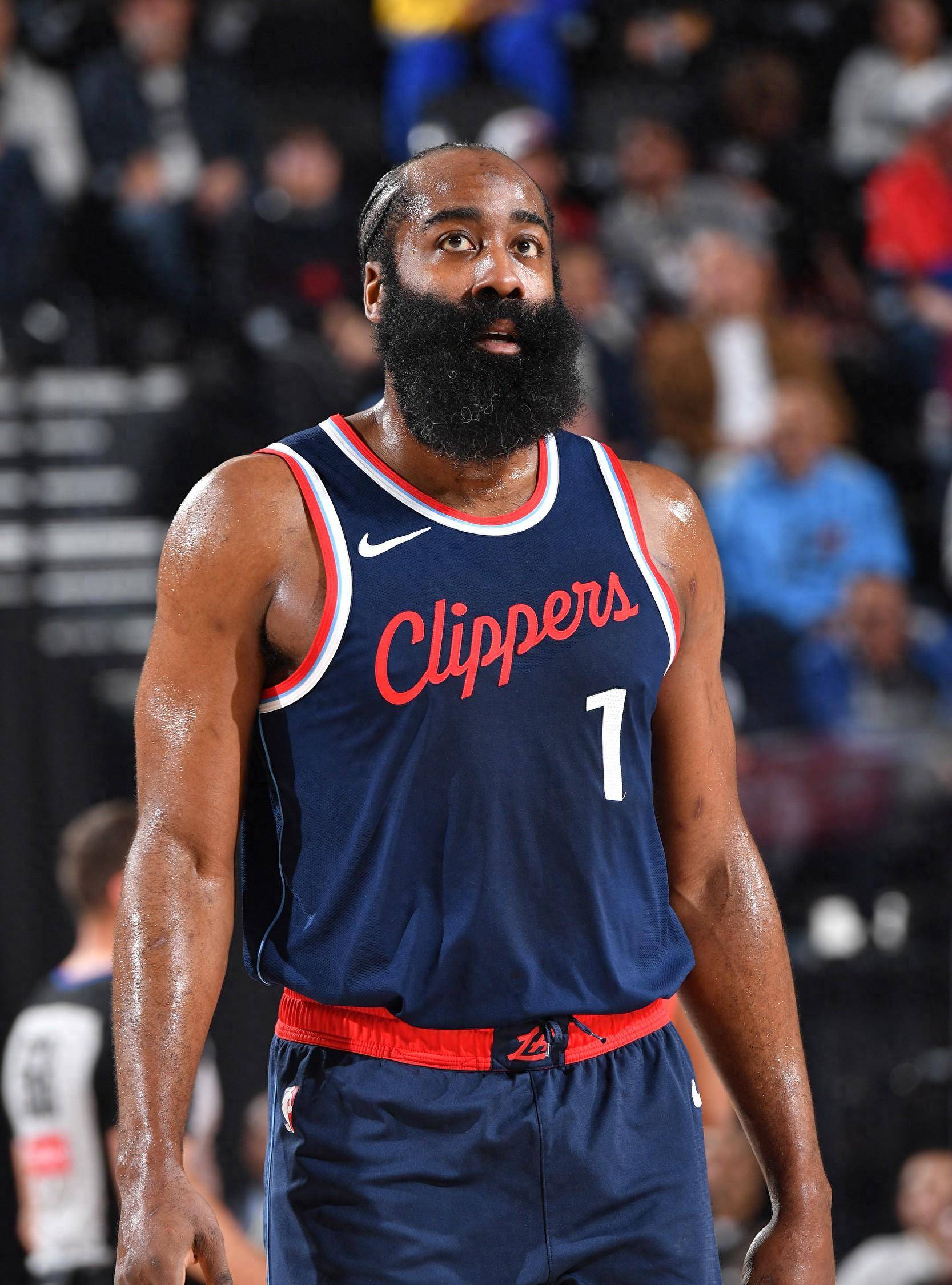 开云体育登录入口-从梅西在G2比赛中势不可挡到皇家社会遗憾出局备战NBA常规赛，哈登在巴塞罗那比赛中失利的简单介绍