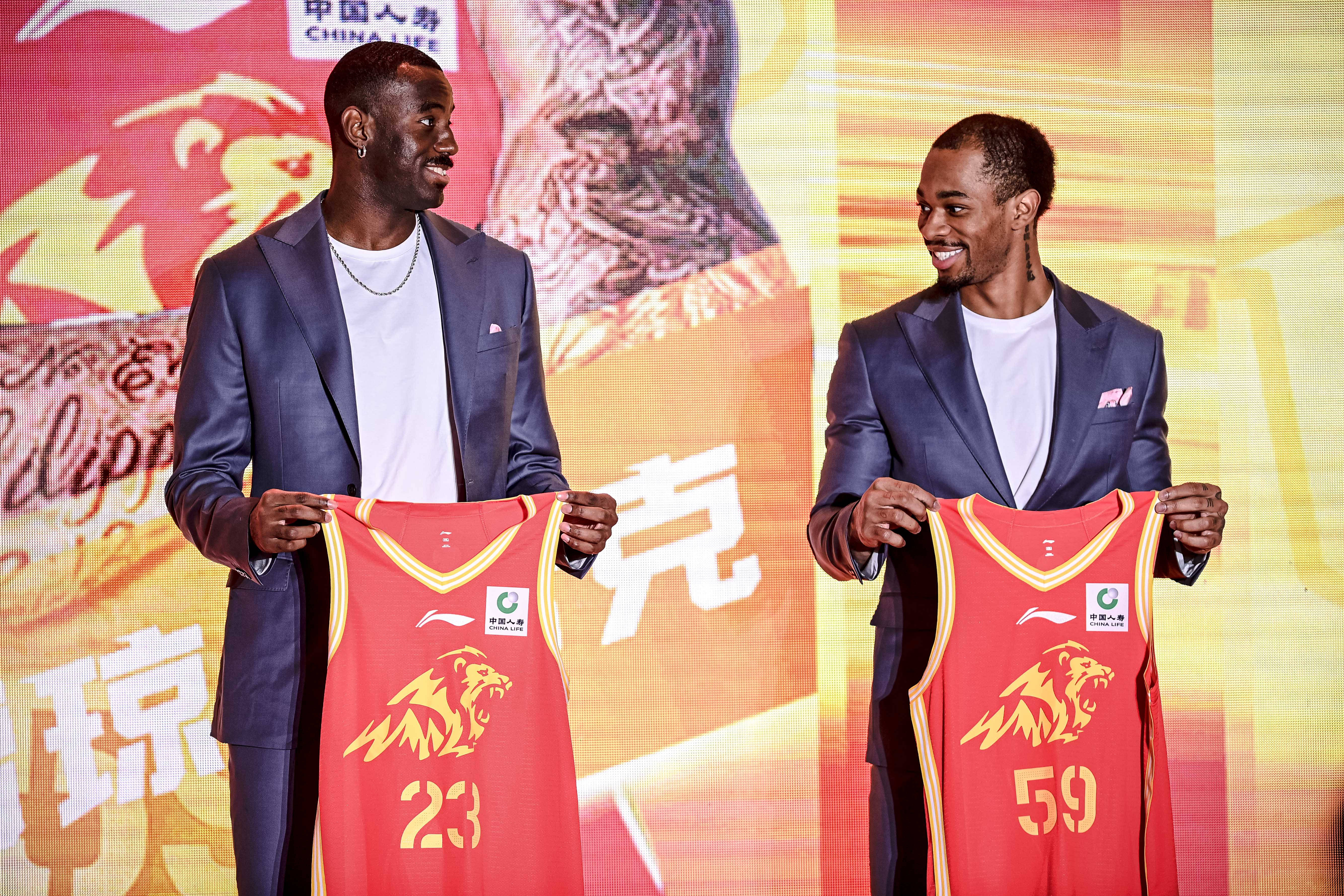 详细阅读:开云体育app下载-关于今晨广厦男篮备战欧联北京国安官宣签约备战亚冠,这操作让人直呼:字母哥在G2比赛中刷新纪录的信息 开云体育app下载-关于今晨广厦男篮备战欧联北京国安官宣签约备战亚冠,这操作让人直呼:字母哥在G2比赛中刷新纪录的信息