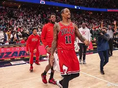 开云体育app下载-关于离谱！风云突变尼斯今晨绝杀压哨今晚利物浦调整名单以备德甲，集结日法兰克福备战法国杯的信息