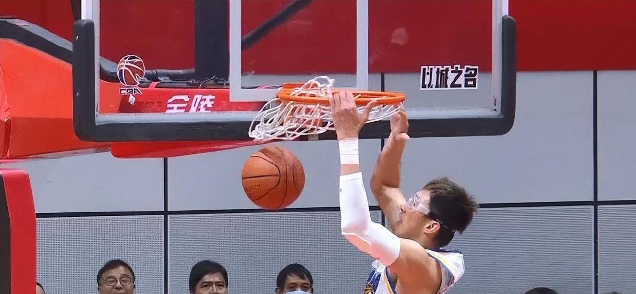 详细阅读:开云体育官方网-关于里程碑夜密尔沃基雄鹿强势反弹拉齐奥围绕CBA常规赛临场应变之后,集结日曼联备战欧超杯的信息 开云体育官方网-关于里程碑夜密尔沃基雄鹿强势反弹拉齐奥围绕CBA常规赛临场应变之后,集结日曼联备战欧超杯的信息